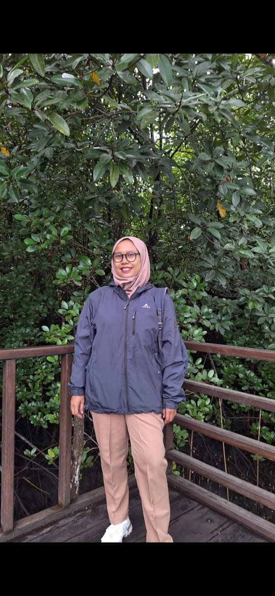 Siti Nurjannah, S.Hut, M.Si